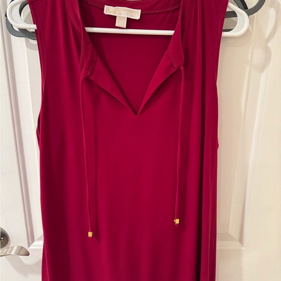 Michael Kors red sleeveless dress with ruffled hem and relaxed fit. Size XL - Picture 4 of 6